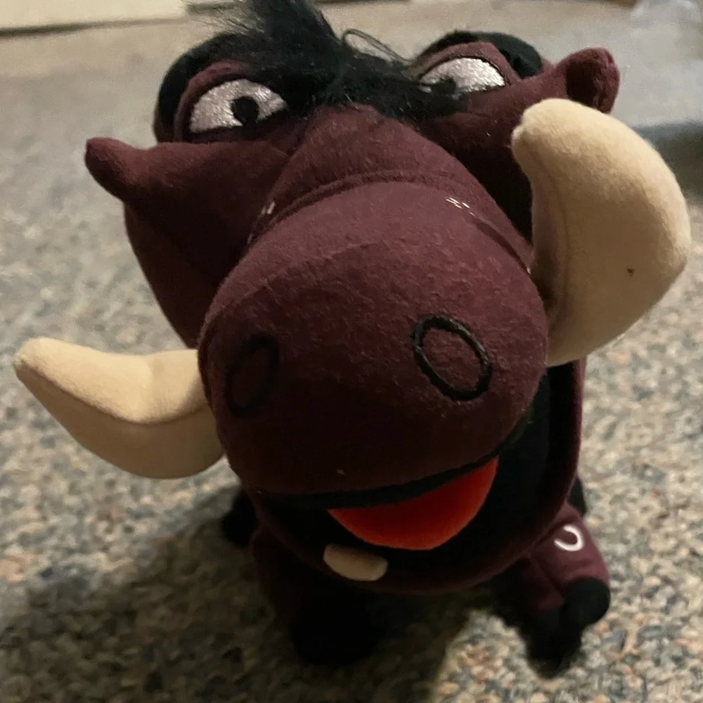 Disney Stuffed Animal Pumba warthog from theater musical production lion king